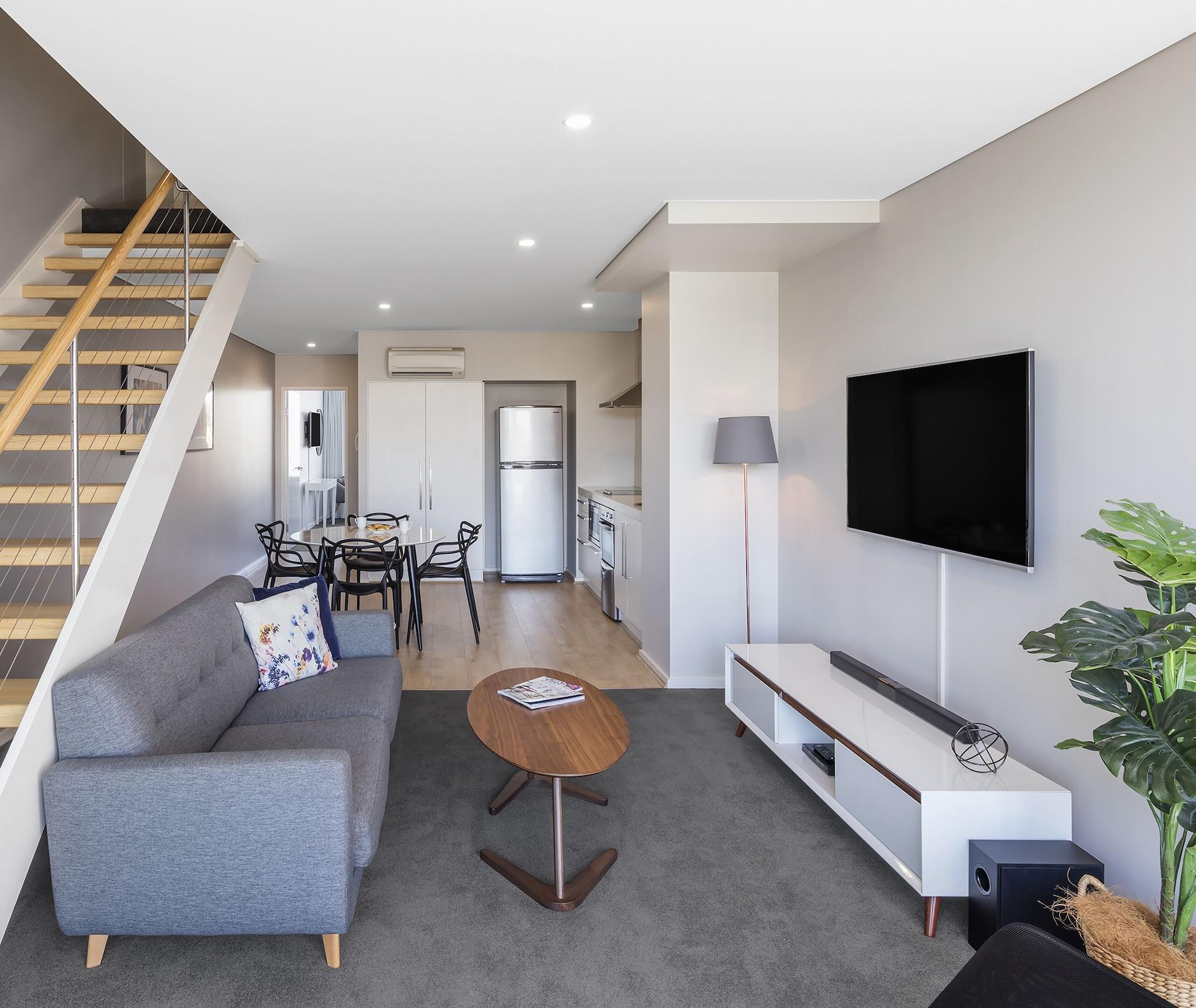 Oaks Nelson Bay Lure Suites Bagian luar foto