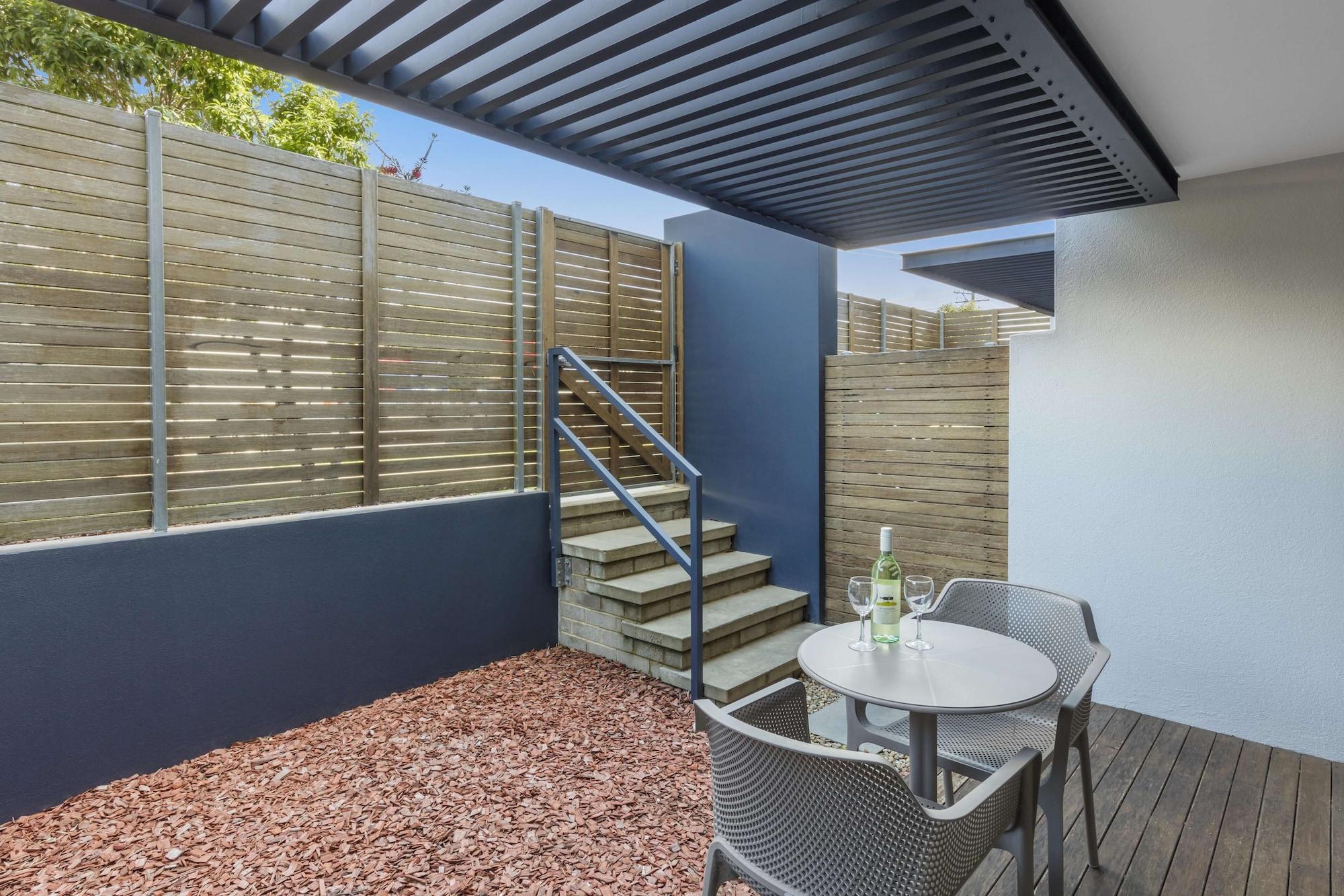 Oaks Nelson Bay Lure Suites Bagian luar foto