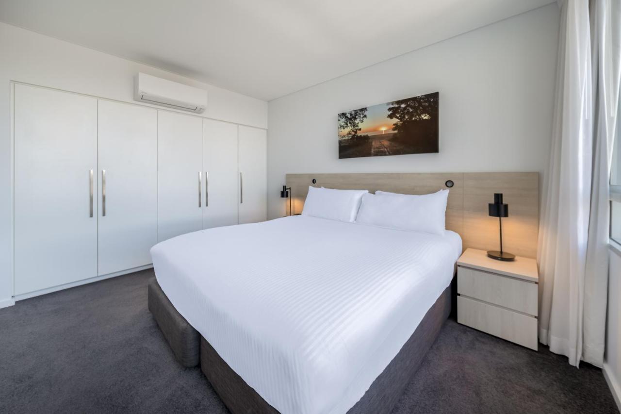 Oaks Nelson Bay Lure Suites Bagian luar foto