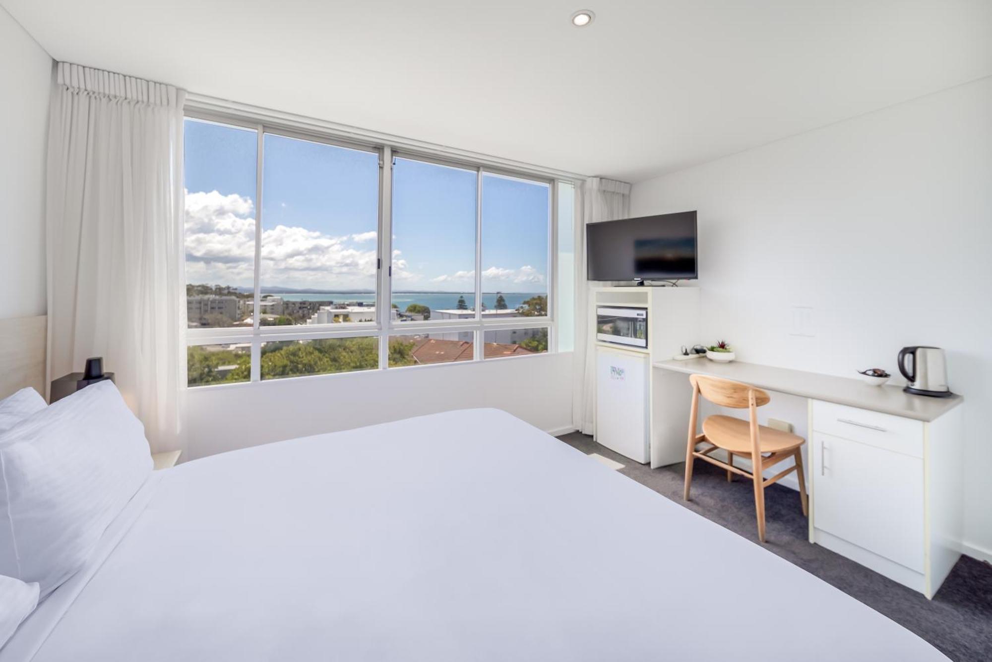 Oaks Nelson Bay Lure Suites Bagian luar foto