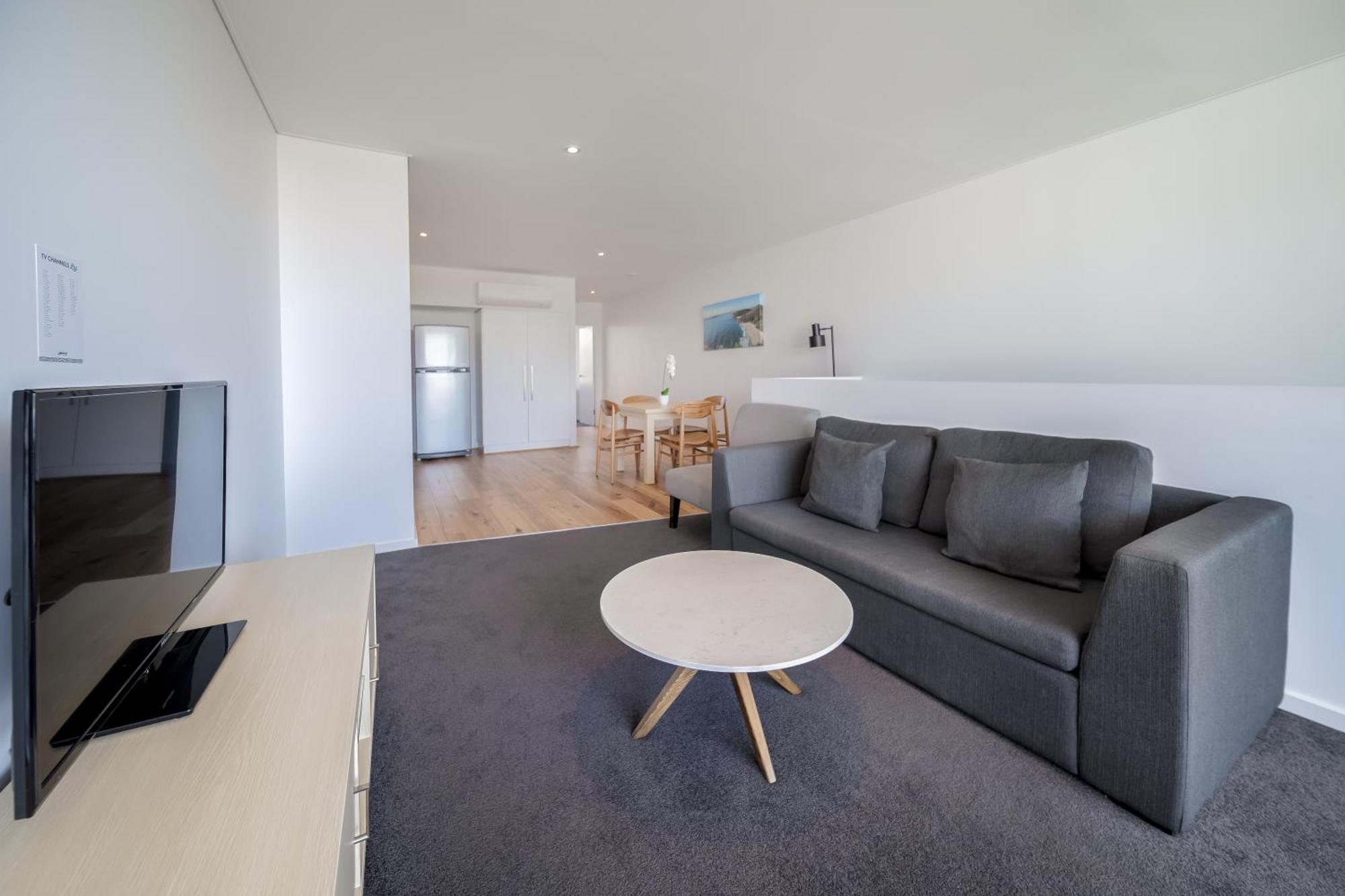Oaks Nelson Bay Lure Suites Bagian luar foto