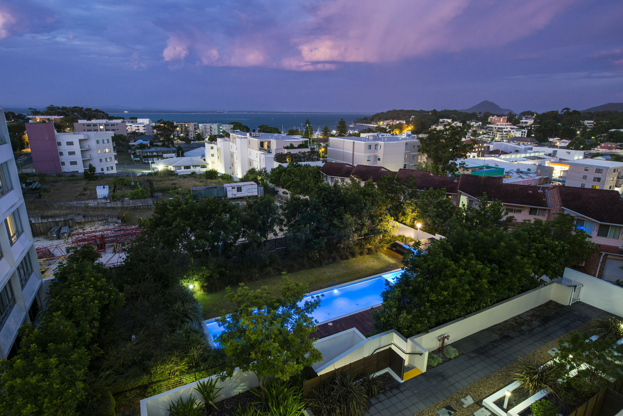Oaks Nelson Bay Lure Suites Bagian luar foto